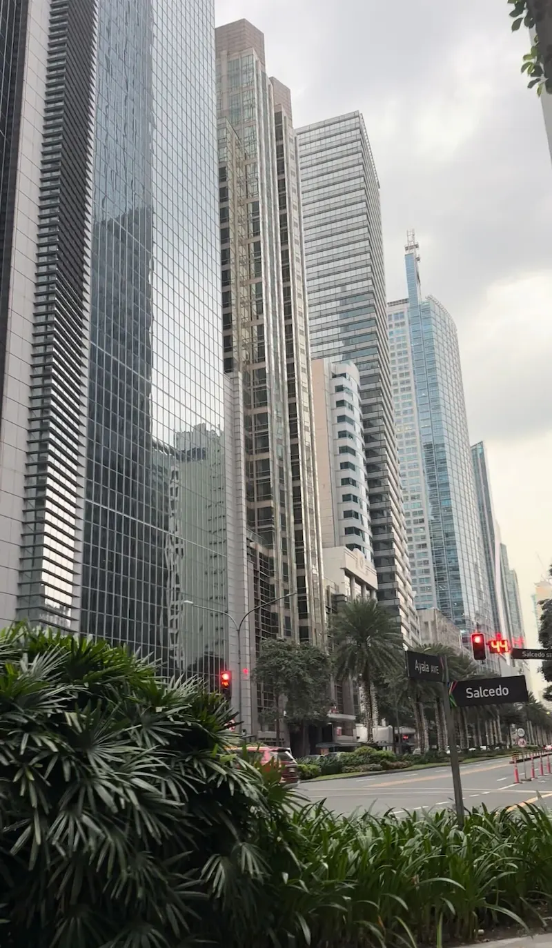 Manila and its skycrapers