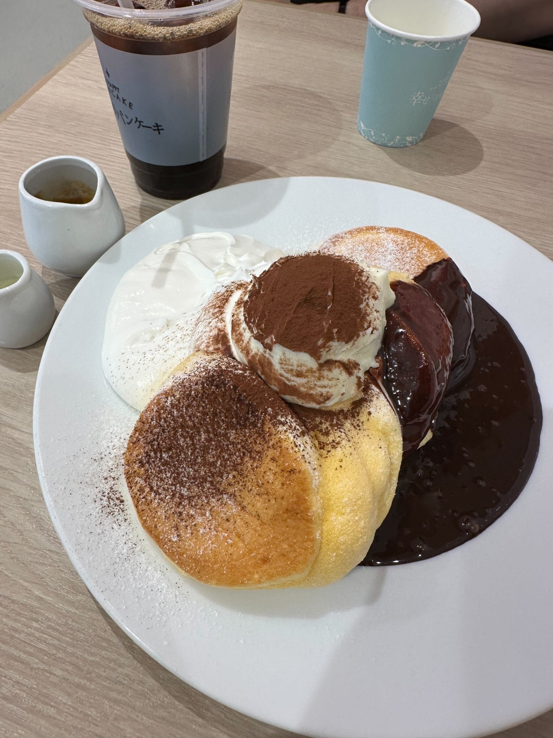 Japanese fluffy tiramisu pancakes